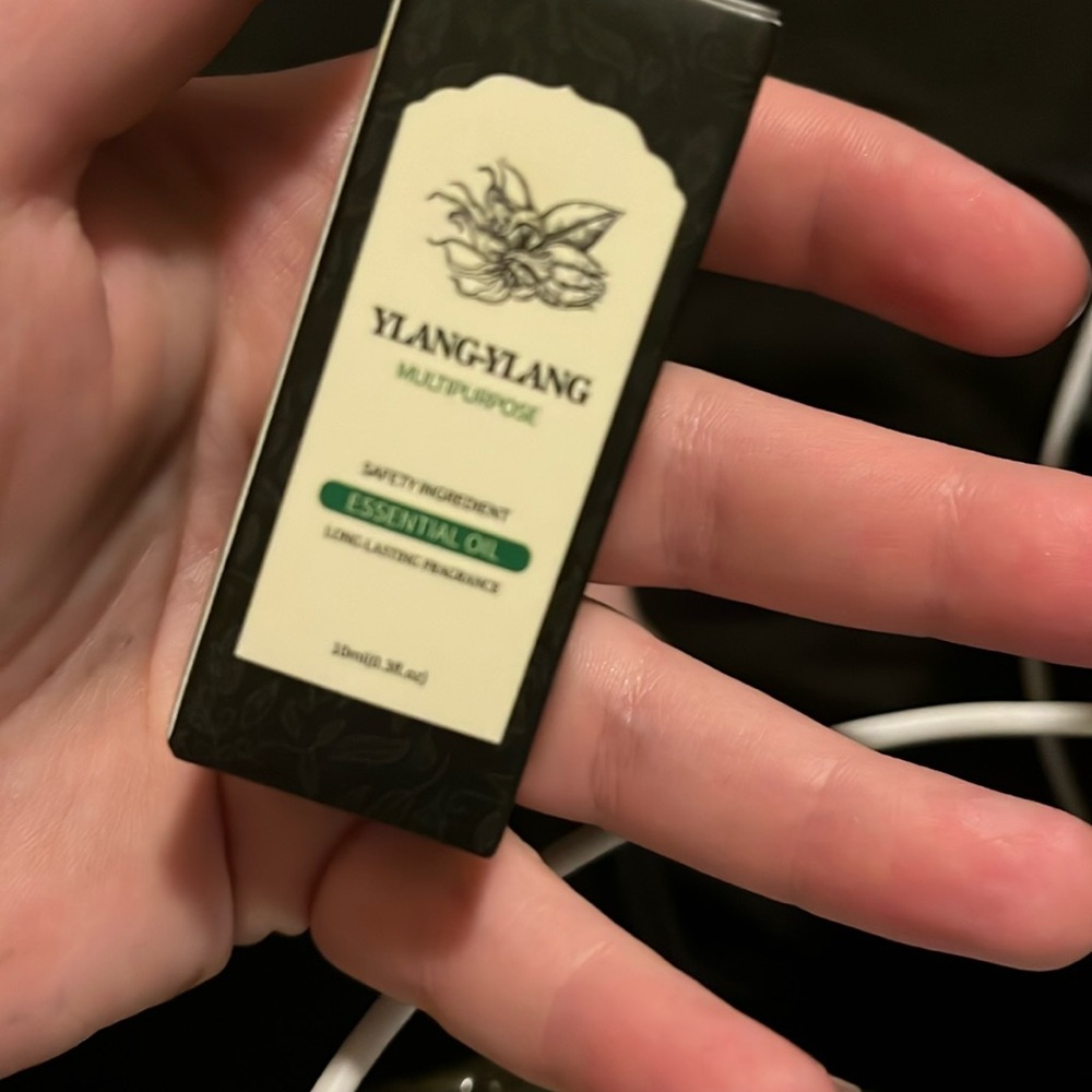 10 ml ylang-ylang essential oil